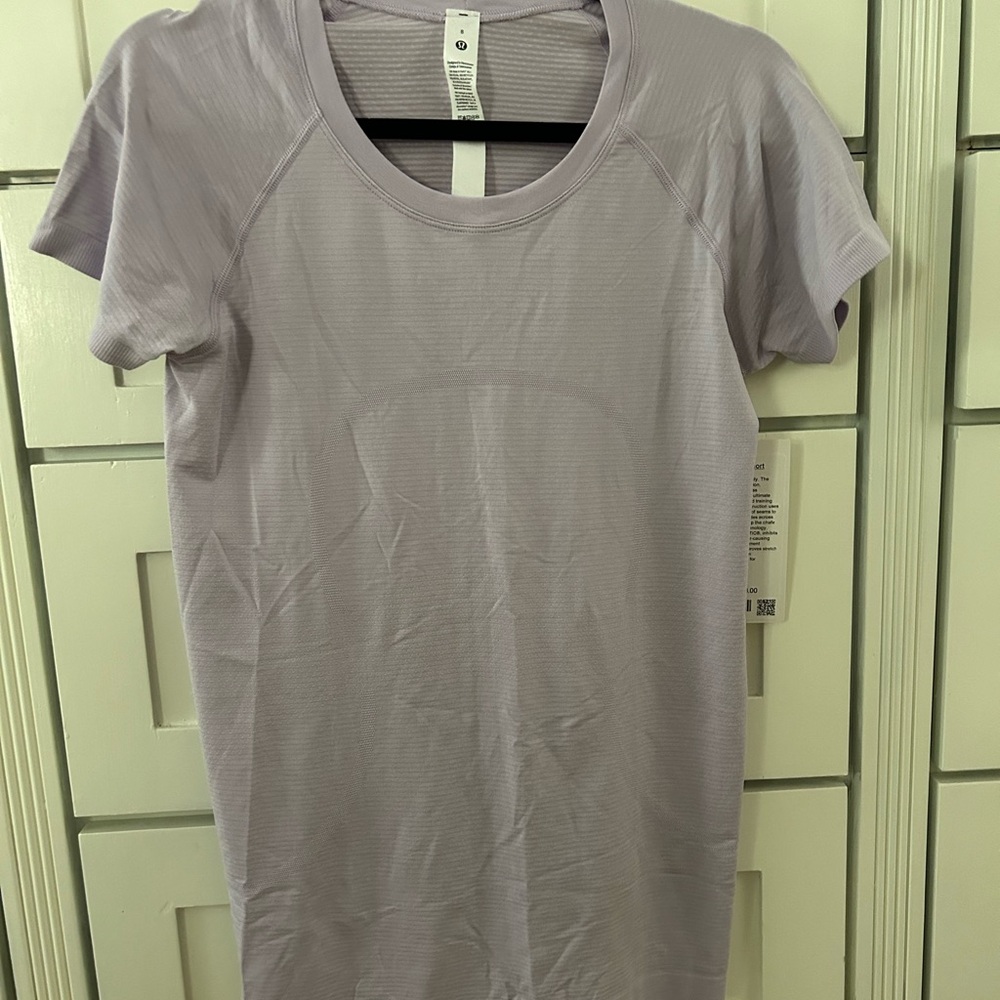 Lululemon swiftly tech short sleeve shirt size 8 lavender